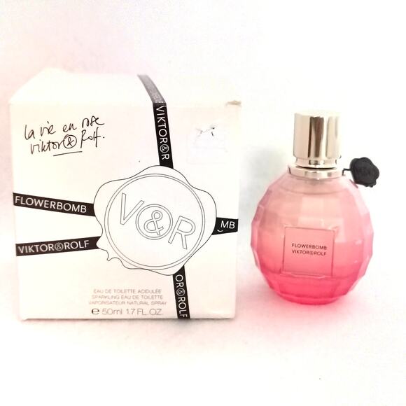 Viktor & Rolf FlowerBomb La Vie En Rose 1.7 fl oz Sparkling Eau De Toilette NEW - Picture 3 of 3